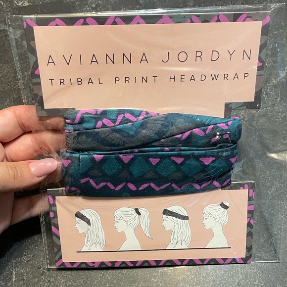 Avianna Jordyn Accessories - Tribal Print Head Wrap